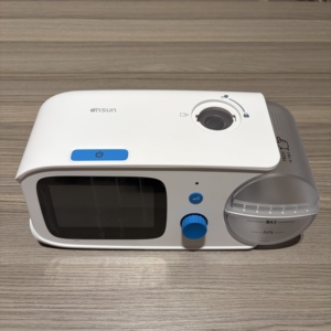 Fournitures pour appareils <span class=keywords><strong>CPAP</strong></span> <span class=keywords><strong>ResMed</strong></span>, Traumreiter, DreamStation, Yuwell : Sangles de tête, Coussins et Appareils <span class=keywords><strong>CPAP</strong></span> portables pour l'apnée du sommeil - Product Image 1