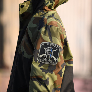 En gros, Patchs tactiques personnalisés en velcro, motif logo <span class=keywords><strong>bouclier</strong></span> et crâne, brodés, pour veste, avec transfert de broderie extérieur - Product Image 5