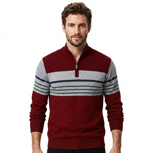 Pull en maille respirant à motif géométrique rouge et gris pour homme, avec fermeture éclair 1/4, manches classiques, idéal pour l'hiver, personnalisable à l'avant - Product Image 1