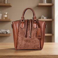 Tas Selempang Wanita Kulit Asli Anti Air Terbaru, Model Clutch Fashion, Dapat Disesuaikan, Ringan, dengan Ritsleting