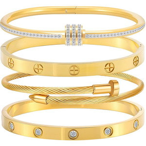 <span class=keywords><strong>Bracelet</strong></span> en <span class=keywords><strong>acier</strong></span> <span class=keywords><strong>inoxydable</strong></span> plaqué or 18 carats, motif fleur, étanche, anti-décoloration, serti de diamants, trèfle à quatre feuilles étoilé, bijoux pour femmes - Product Image 1