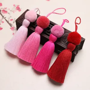 Wholesale custom handmade working tassels for festival decoration acrylic wool yarn tassels fringe with pompoms ball crafts