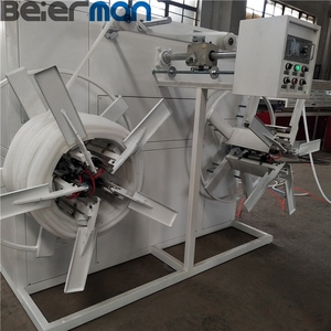 Machine à enrouler les tuyaux en plastique, simple ou double station, pour ruban <span class=keywords><strong>d</strong></span>'<span class=keywords><strong>irrigation</strong></span> goutte à goutte - Product Image 1
