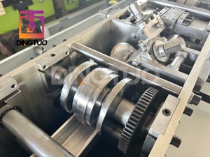 In-Stock C89 Stahlbolzen- und Schienenrollformmaschine für Leichtstahlvillen mit Hoher Geschwindigkeit - Product Image 5