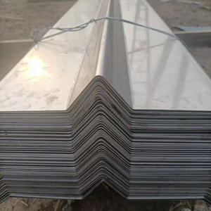 Canalón de Acero Inoxidable en Forma de C y en Forma de U - Product Image 2
