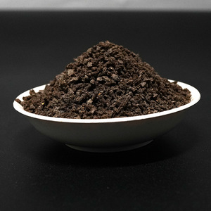 Cebo granular negro de alta proteína para pesca de carpas - Product Image 3