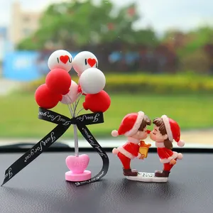 Hiasan mobil Aksesori Interior mobil, ornamen balon patung Natal lucu kartun dekorasi mobil