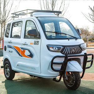 China JINYI driewielige motorfiets 200cc 250cc benzine tuktuk benzine auto-riksja motortaxi driewielers - Product Image 1