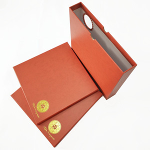 Caja de embalaje de cajón de estampado dorado de lujo Caja de papel de regalo con tapa abatible naranja de alta calidad para cinta de registro <span class=keywords><strong>The</strong></span> Tape Project - Product Image 3