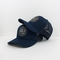 Gorra Trucker de 6 Paneles con Logotipo Personalizado, 100% Algodón, Estructurada, Visera Plana, Malla Transpirable en la Parte Trasera, MOQ Bajo, Venta al Por Mayor