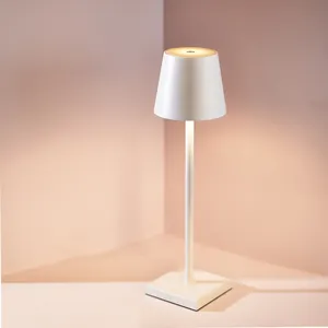 Veilleuses USB tactiles intelligentes Lampe de table de chevet blanc chaud 3000K à gradation continue Lanterne de bureau USB Type-C pour la maison et la famille