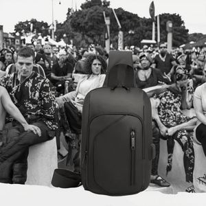 Bolso Cruzado Clásico de Lujo para Hombre 2025, Diseño Moderno y Popular, Material de Nailon con Cierre, Bolso Casual - Product Image 3