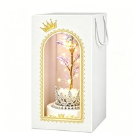 Rose éternelle sous cloche en verre avec lumière LED, décoration créative en forme de couronne, cadeau romantique pour elle, idéal pour la Saint-Valentin et les anniversaires