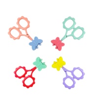 En stock, mini-ciseaux de couture simples en acier inoxydable, avec broderie tournesol, forme papillon, protège-lame et coupe-fil