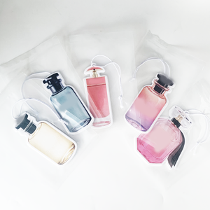 Hochwertige Luxus-Duft-Lufter frischer Luxus Männer Frauen Parfüm Flasche Duft Hängendes Papier Auto Lufter frischer - Product Image 1