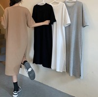 Robe décontractée grande taille à manches courtes pour femme, nouveau style d'été, coupe ample, couleur unie, mi-longue, avec fente, style t-shirt