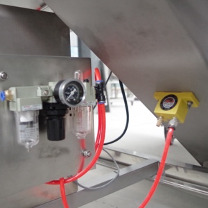 Máquina Automática de Acero Inoxidable para Empanizar Pasteles de <span class=keywords><strong>Calabaza</strong></span>/Nuggets de Pollo/Pescado con Motor para Plantas de Producción - Product Image 6