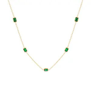 Collier plaqué or 18K, collier de clavicule naturel vert carré émeraude en Zircon