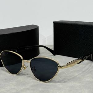 <span class=keywords><strong>Occhiali</strong></span> Rotondi Steampunk in Metallo di Grande Successo Unisex 2025 Nuova Moda Firmati di Lusso <span class=keywords><strong>da</strong></span> <span class=keywords><strong>Sole</strong></span> Vintage <span class=keywords><strong>da</strong></span> Uomo e <span class=keywords><strong>da</strong></span> <span class=keywords><strong>Donna</strong></span> - Product Image 1