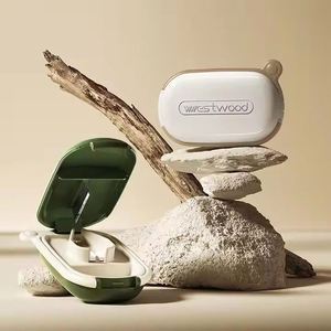 Coupe-comprimés portable en plastique de haute qualité, résistant à l'humidité, avec logo personnalisé - Product Image 4