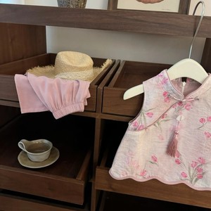 Tongxingyuan Baby Girls Pink Embroidered Cheongsam Set Traditional Chinese Style Party Wear Thin Fabric - Product Image 3