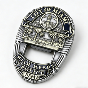 เหรียญเปิดขวดโลหะผสมสังกะสีเคลือบอ่อนลายประภาคารและต้นปาล์ม รูปทรงตามสั่ง ของที่ระลึกครบรอบ - Product Image 2