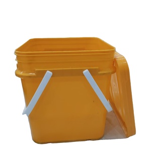 Cubos cuadrados al por mayor de fábrica con agarre de plástico Cubo cuadrado de plástico de grado alimenticio personalizado de 25L con tapa 1-30L - Product Image 1