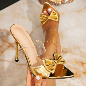 Sandales à talons hauts QLFashion pour femmes, dorées, élégantes, à enfiler, à bout pointu, avec nœud simple - Product Image 1