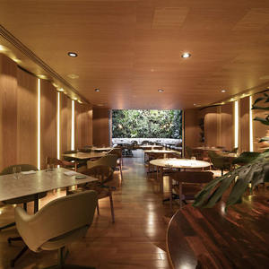 Librería Elegante para Hotel Boutique, Estantes Abiertos, Estructura Resistente, Diseño Moderno, Almacenamiento para Sala de Estar o Habitación de Huéspedes - Product Image 5