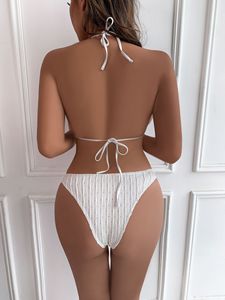Conjunto de Bikini de Tres Piezas con Tirantes Ajustables y Espalda Descubierta, Estilo Europeo y Americano, en Color Sólido, Spandex/Poliéster, Nuevo 2026 - Product Image 4