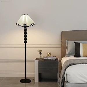 Lampe sur pied en fer rétro française E27 avec abat-jour en tissu, style ancien pour salon, chambre ou bureau, ampoule non incluse - Product Image 2