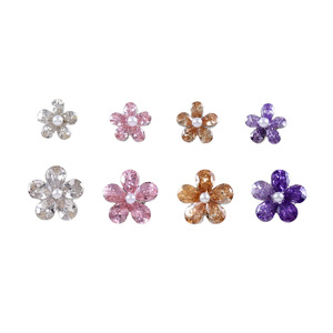 Vente en gros de breloques pour ongles en pierres précieuses blanches, violettes et roses, strass, fleurs 3D à cinq pétales, accessoires de décoration pour ongles en vrac - Product Image 5