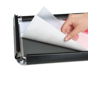 กรอบ<span class=keywords><strong>อลู</strong></span><span class=keywords><strong>มิ</strong></span><span class=keywords><strong>เนียม</strong></span>ขนาด 32 มม. แบบ Snap Frame ไม่ต้องใช้เครื่องมือ เปิดง่าย มุมโค้งมน สำหรับใส่โปสเตอร์ โฆษณาในร่ม และแสดงข้อมูล - Product Image 6