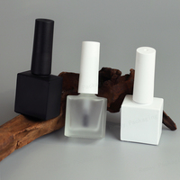 Approvisionnement direct usine – Bouteille de vernis à ongles en gel UV carrée en verre blanc/noir de 7 ml avec logo personnalisé et capuchon à pinceau