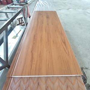 Panneau mural extérieur en métal isolé thermiquement HUANA, panneau décoratif en PU pour la rénovation de la <span class=keywords><strong>maison</strong></span> - Product Image 1