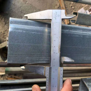 Poutres métalliques de construction en profilé U G550 haute résistance, résistantes à la salinité Z275, 2,5 mm, pour projets portuaires côtiers péruviens - Product Image 4