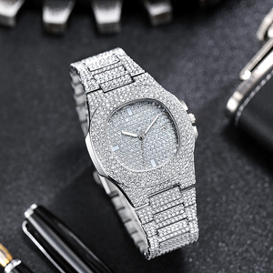 Commercio all'ingrosso di lusso stile oro <span class=keywords><strong>bianco</strong></span> 2 toni Hip Hop <span class=keywords><strong>quadrante</strong></span> al quarzo diamante cristallo ghiacciato <span class=keywords><strong>orologio</strong></span> da polso per gli uomini - Product Image 4