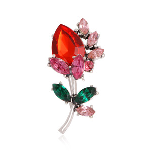 Broche de moda con forma de rosa y cristales rojos, rosas y verdes para decoración de ropa - Product Image 1