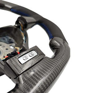 Volante Personalizado de Fibra de Carbono con Cuero Perforado Lateral para Vw Volkswagen Golf 5 Mk5 GTI Jetta R32 Passat B6 <span class=keywords><strong>R</strong></span> <span class=keywords><strong>Line</strong></span> - Product Image 4