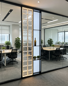 Écran en verre translucide personnalisé avec <span class=keywords><strong>étagère</strong></span> d'affichage LED, <span class=keywords><strong>séparateur</strong></span> <span class=keywords><strong>de</strong></span> <span class=keywords><strong>pièce</strong></span> pour salle <span class=keywords><strong>de</strong></span> bain - Product Image 6