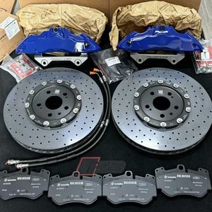 Étriers de frein d'usine avec kit carbone-céramique <span class=keywords><strong>4</strong></span> pistons pour Audi A5 A6 A7 B8 B9 RS4 RS5 Sportback TT Kia K5 Sedona Sephia - Product Image 2