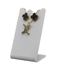 Présentoir à bijoux en acrylique écologique personnalisé support de collier pour l'emballage de bijoux - Product Image 1