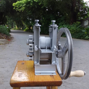 Wholesale Price <b>Small</b> Hand Thin Bamboo Sheet Slicing Machine/Mini Original Manual Bamboo Strip Layering Splitting <b>Tool</b> - Product Image 4