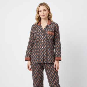 Ensemble de pyjama en soie indienne fait main, robe douce pour femme, pour l'été/le printemps, confortable, légère, longue, à motifs floraux, pour la nuit - Product Image 1