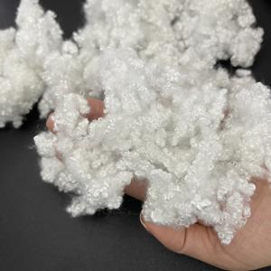 Isolation synthétique recyclée biologique OEKO-TEX <span class=keywords><strong>Dupont</strong></span> <span class=keywords><strong>Sorona</strong></span>, garnissage en polyfill, rembourrage en coton PP, <span class=keywords><strong>fibre</strong></span> 100% polyester - Product Image 4