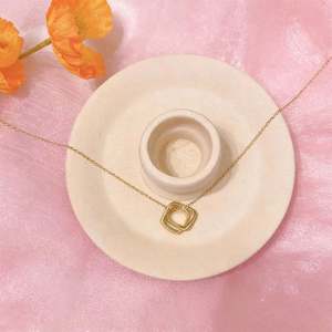 Collier Hip Hop <span class=keywords><strong>Hifive</strong></span> pour femme, plaqué or, avec pendentif à fermoir, chaîne en acier inoxydable réglable et anneau - Product Image 3