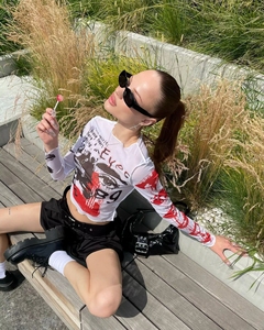 เสื้อแขนยาวคอกลมพิมพ์ลายเปิดสะดือสไตล์ลำลองสำหรับผู้หญิง รุ่น 070 - Product Image 6