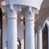 Colonnes en marbre néoclassiques sur mesure, base et capitale complètes, marbre blanc massif, décoration de façade de villa de luxe