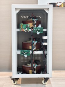 Estabilizador de Voltaje Robusto de 45kva 60kva 100kva, Salida 440v, Certificado CE ISO para la Industria Petrolera Venezolana - Product Image 5