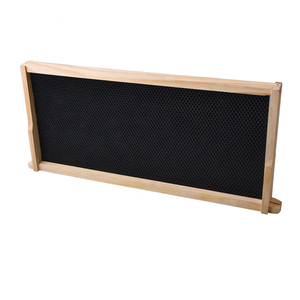 Marco de colmena Langstroth de madera nuevo al por mayor con base de cera para granja apícola - Product Image 1
